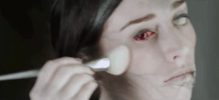 关于美女扒开胸罩露出奶头动态图片的探讨-第2张图片