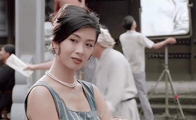 吴嘉丽——艺术之美与文化之韵