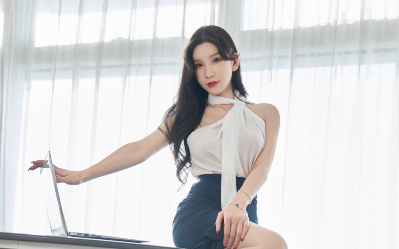 周于希裸周于希的裸露之美-第2张图片