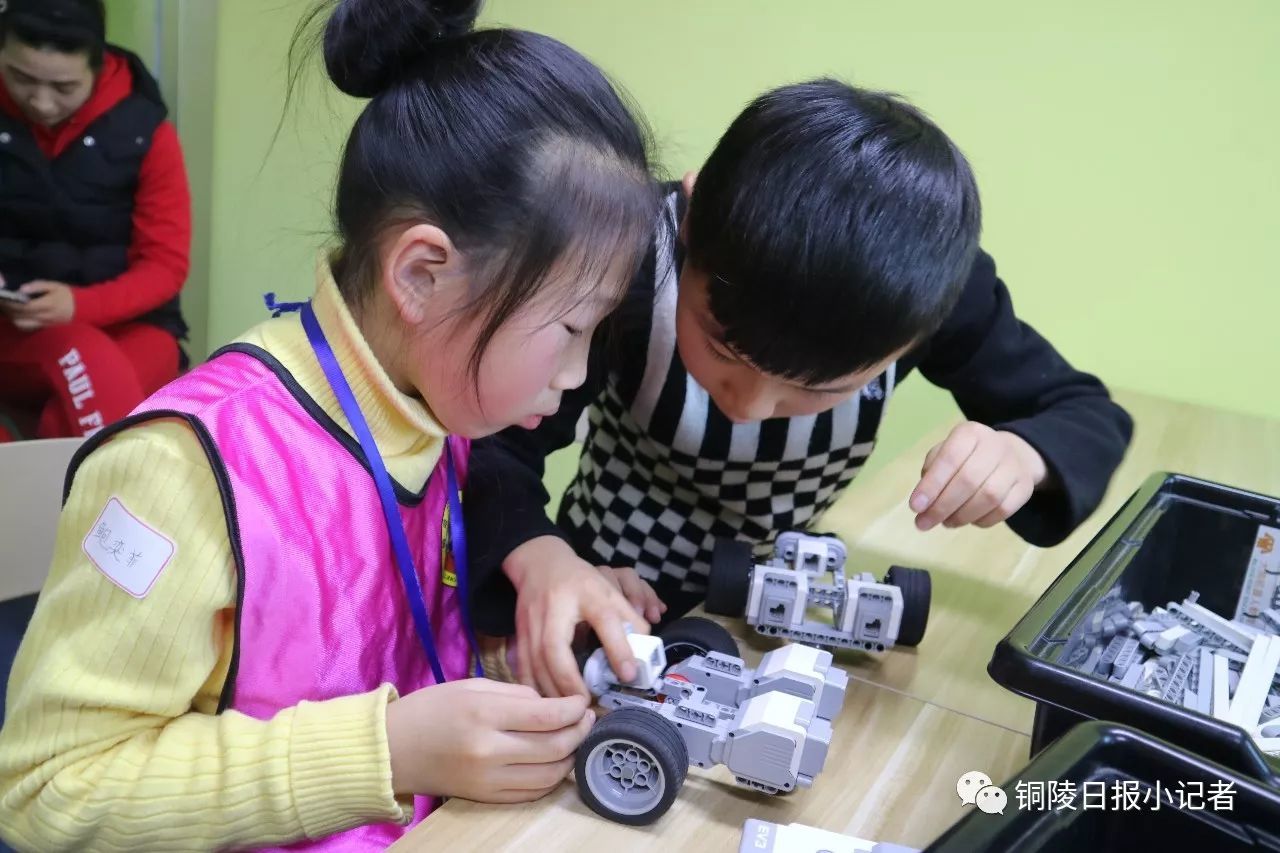 探索未知的领域——学长引领下的APP下载新体验-第3张图片