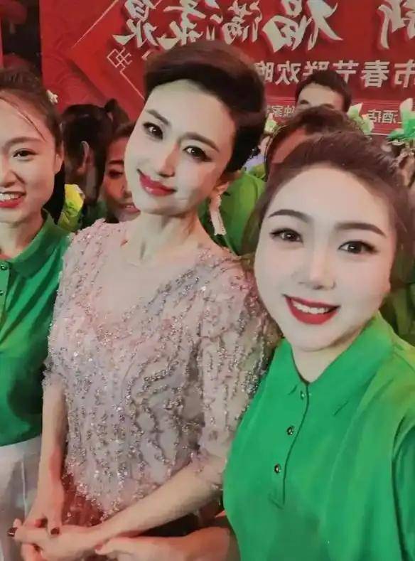 关于黄图男在上女在下的探讨-第1张图片