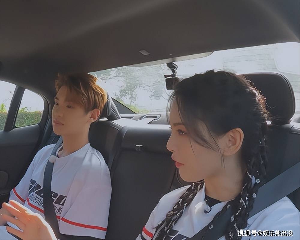 曜镜cp曜与镜的极限挑战，一场剧烈运动的视频记录-第1张图片