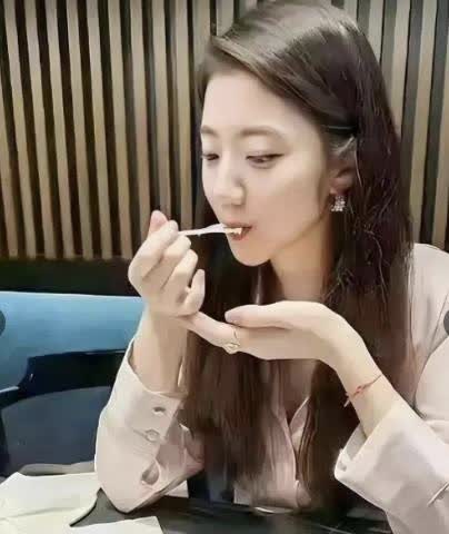 张津瑜警察网的节目张津瑜与警察网的紧密联系-第3张图片