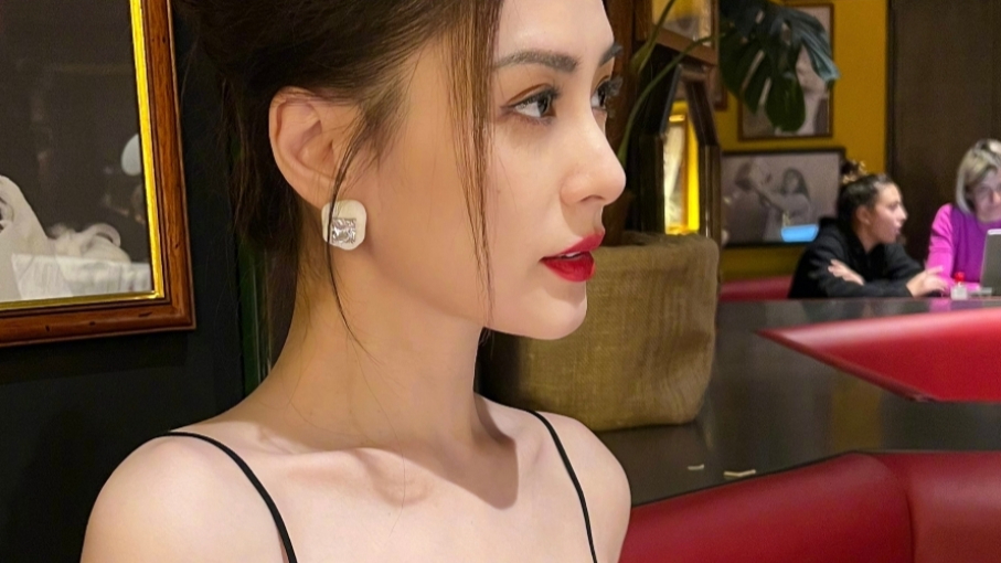 阿娇陈冠希无处理照阿娇与陈冠希的无处理照片事件，一场风波的深度解析-第3张图片