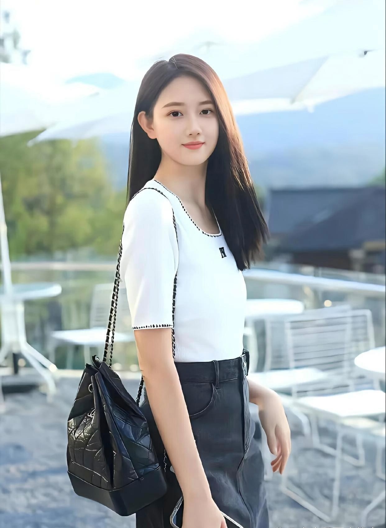 模特私聊女模特私拍，时尚背后的神秘面纱-第1张图片